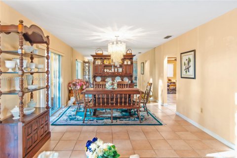 Купить виллу или дом в Майами, Флорида 4 спальни, 275.18м2, № 2043593 - фото 18