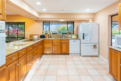 Купить виллу или дом в Майами, Флорида 4 спальни, 275.18м2, № 2043593 - фото 4