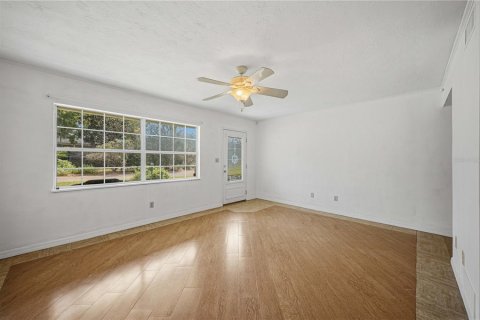 Villa ou maison à vendre à Ocala, Floride: 4 chambres, 179.49 m2 № 2429274 - photo 10