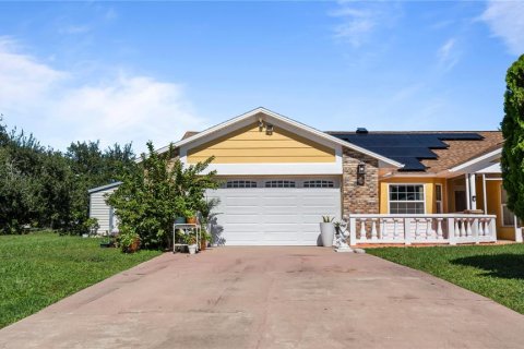 Купить виллу или дом в Киссимми, Флорида 5 комнат, 182.83м2, № 2205981 - фото 2