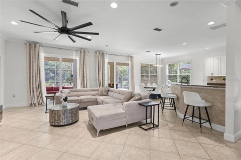 Villa ou maison à vendre à Bradenton, Floride: 4 chambres, 274.99 m2 № 2152228 - photo 8