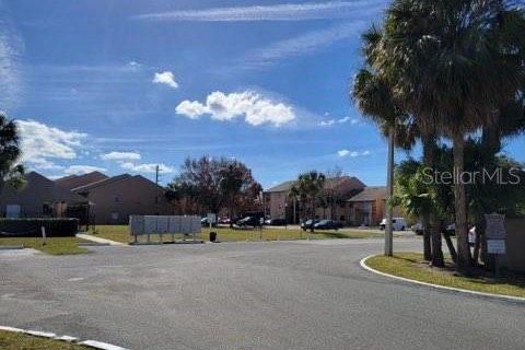 Condo in Orlando, Florida, 2 bedrooms  № 1566679 - photo 23