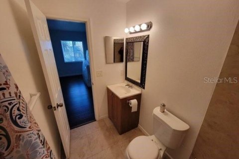 Condo in Orlando, Florida, 2 bedrooms  № 1566679 - photo 14