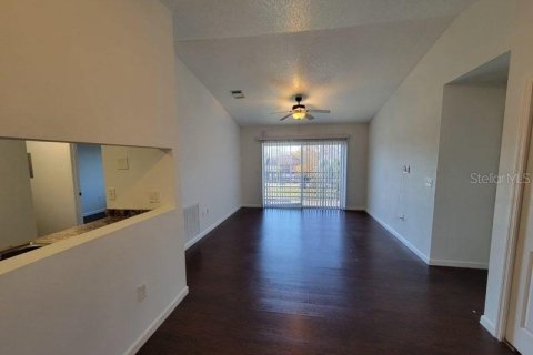 Condo in Orlando, Florida, 2 bedrooms  № 1566679 - photo 5
