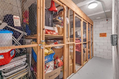 Condominio en venta en Sunny Isles Beach, Florida, 2 dormitorios, 131.27 m2 № 1931766 - foto 23