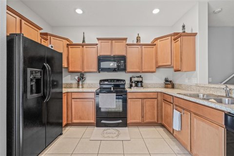 Touwnhouse à vendre à Tampa, Floride: 3 chambres, 156.17 m2 № 1909957 - photo 10