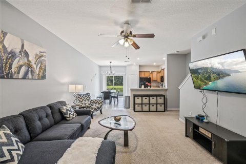 Touwnhouse à vendre à Tampa, Floride: 3 chambres, 156.17 m2 № 1909957 - photo 5