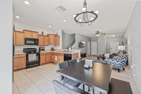 Touwnhouse à vendre à Tampa, Floride: 3 chambres, 156.17 m2 № 1909957 - photo 8