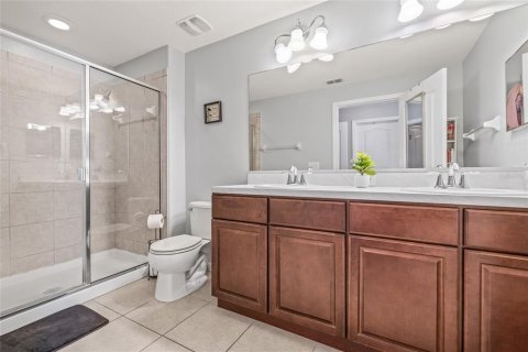 Touwnhouse à vendre à Tampa, Floride: 3 chambres, 156.17 m2 № 1909957 - photo 18