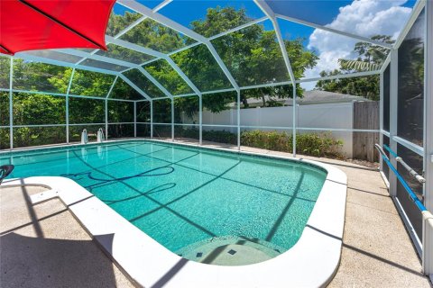 House in Tampa, Florida 3 bedrooms, 169.36 sq.m. № 1837448 - photo 26