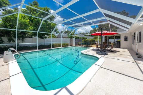 House in Tampa, Florida 3 bedrooms, 169.36 sq.m. № 1837448 - photo 28
