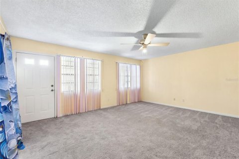 Villa ou maison à vendre à New Port Richey, Floride: 4 chambres, 178.47 m2 № 2419598 - photo 22