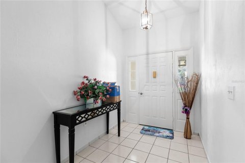 Villa ou maison à vendre à New Port Richey, Floride: 4 chambres, 178.47 m2 № 2419598 - photo 5