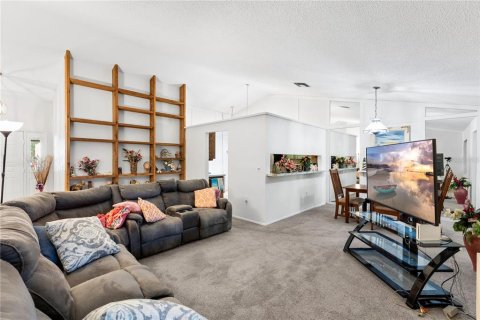 Villa ou maison à vendre à New Port Richey, Floride: 4 chambres, 178.47 m2 № 2419598 - photo 3