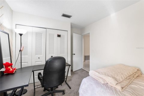 Villa ou maison à vendre à New Port Richey, Floride: 4 chambres, 178.47 m2 № 2419598 - photo 19