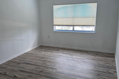 Apartamento en alquiler en Sunny Isles Beach, Florida, 1 dormitorio, 64.57 m2 № 1978155 - foto 7