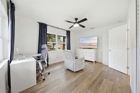 Casa en venta en Tampa, Florida, 3 dormitorios, 113.99 m2 № 2199674 - foto 10