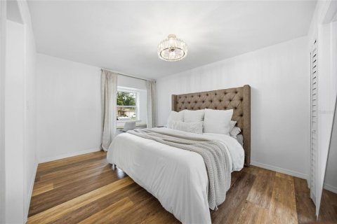 Casa en venta en Tampa, Florida, 3 dormitorios, 113.99 m2 № 2199674 - foto 13