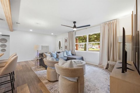 Casa en venta en Tampa, Florida, 3 dormitorios, 113.99 m2 № 2199674 - foto 23