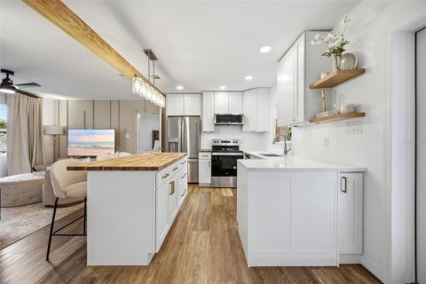 Casa en venta en Tampa, Florida, 3 dormitorios, 113.99 m2 № 2199674 - foto 24
