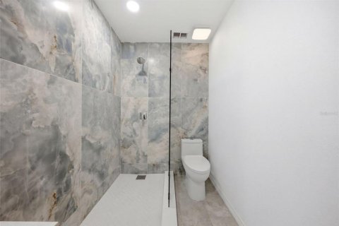 Casa en venta en Tampa, Florida, 3 dormitorios, 113.99 m2 № 2199674 - foto 16