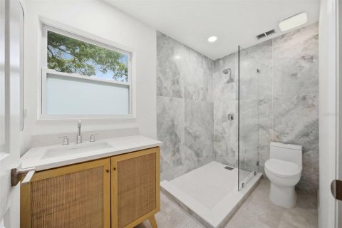 Casa en venta en Tampa, Florida, 3 dormitorios, 113.99 m2 № 2199674 - foto 15