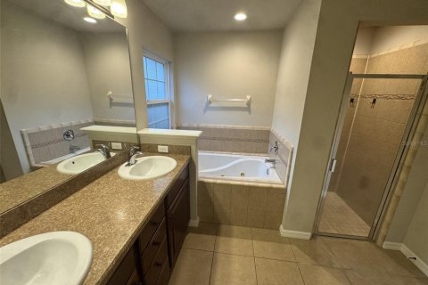 Villa ou maison à louer à Gainesville, Floride: 3 chambres, 134.34 m2 № 2399374 - photo 9