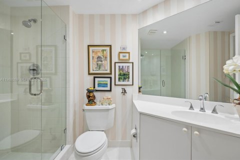 Купить кондоминиум в Авентура, Флорида 2 спальни, 124.49м2, № 2089966 - фото 15