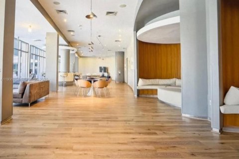 Copropriété à vendre à Bal Harbour, Floride: 2 chambres, 98.1 m2 № 2088727 - photo 27