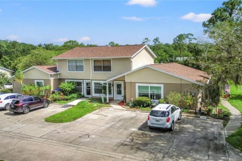Townhouse in Lutz, Florida 2 bedrooms, 138.24 sq.m. № 1796845 - photo 26