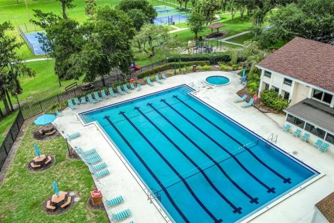 Townhouse in Lutz, Florida 2 bedrooms, 138.24 sq.m. № 1796845 - photo 6