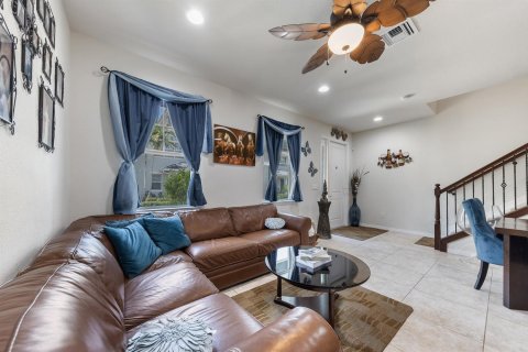 Adosado en venta en Hollywood, Florida, 3 dormitorios, 132.01 m2 № 2177123 - foto 10