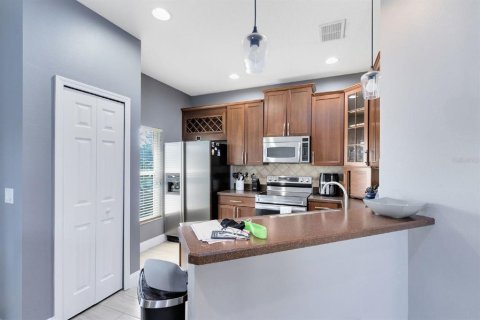 Touwnhouse à louer à Orlando, Floride: 3 chambres, 124.86 m2 № 2104686 - photo 7