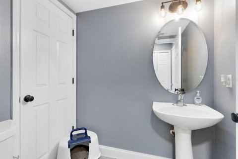 Touwnhouse à louer à Orlando, Floride: 3 chambres, 124.86 m2 № 2104686 - photo 10