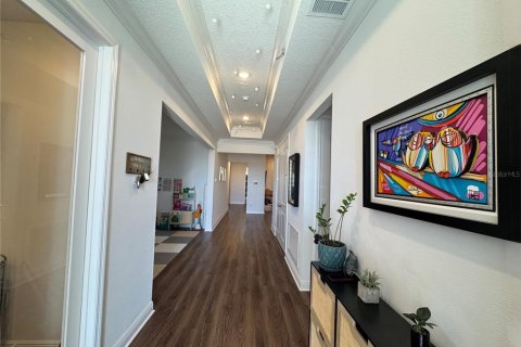 Casa en venta en Thonotosassa, Florida, 4 dormitorios, 303.98 m2 № 2144745 - foto 8