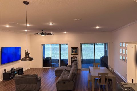Casa en venta en Thonotosassa, Florida, 4 dormitorios, 303.98 m2 № 2144745 - foto 18