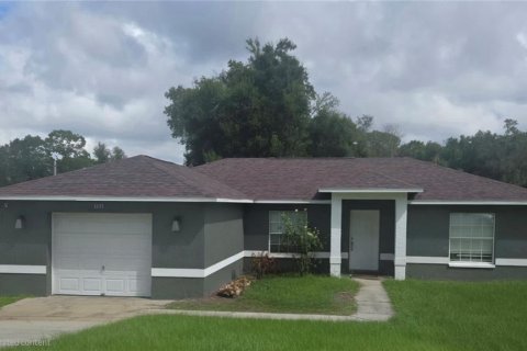 Villa ou maison à Inverness, Floride 3 chambres, 116.96 m2 № 2361566