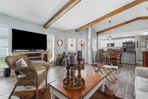 Condo in New Port Richey, Florida, 2 bedrooms  № 2313211 - photo 14