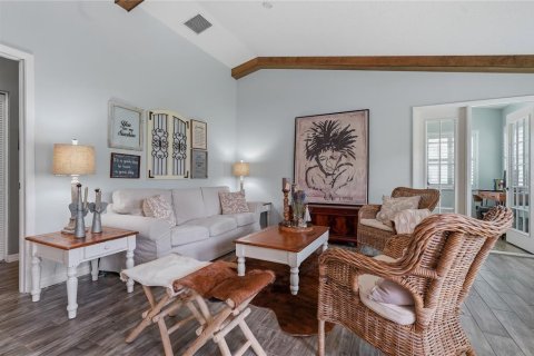 Condo in New Port Richey, Florida, 2 bedrooms  № 2313211 - photo 12