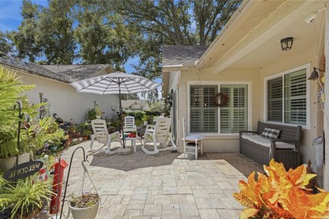 Condo in New Port Richey, Florida, 2 bedrooms  № 2313211 - photo 6