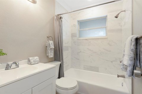 Casa en venta en Saint Petersburg, Florida, 3 dormitorios, 111.76 m2 № 2229872 - foto 18