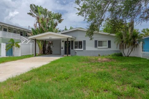 Casa en venta en Saint Petersburg, Florida, 3 dormitorios, 111.76 m2 № 2229872 - foto 2