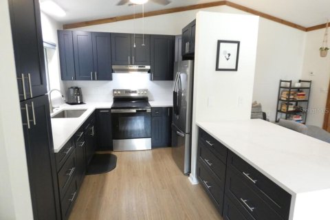 Villa ou maison à vendre à Palm Harbor, Floride: 3 chambres, 125.98 m2 № 2350367 - photo 5