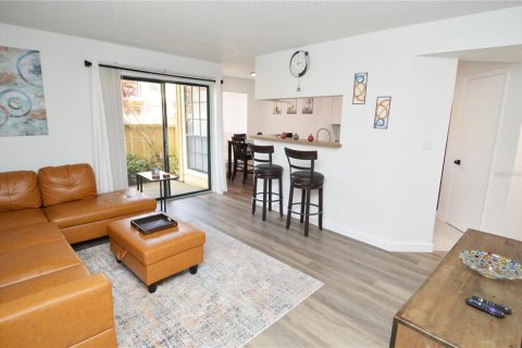 Condo in Tampa, Florida, 1 bedroom  № 1721621 - photo 16