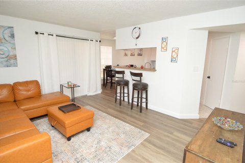 Condo in Tampa, Florida, 1 bedroom  № 1721621 - photo 17