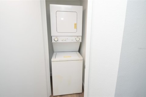 Condo in Tampa, Florida, 1 bedroom  № 1721621 - photo 4