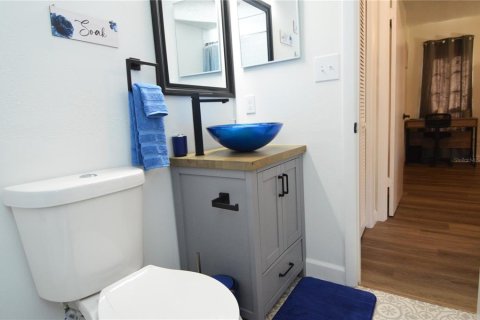 Condo in Tampa, Florida, 1 bedroom  № 1721621 - photo 29