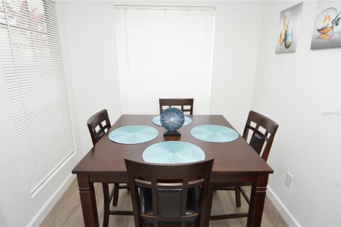 Condo in Tampa, Florida, 1 bedroom  № 1721621 - photo 12