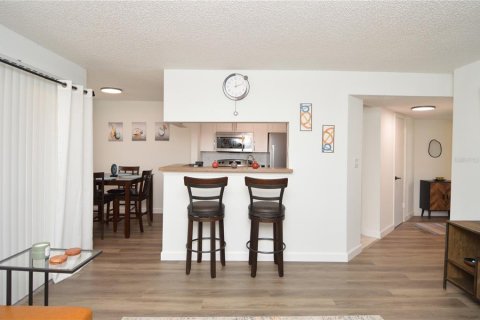 Condo in Tampa, Florida, 1 bedroom  № 1721621 - photo 10
