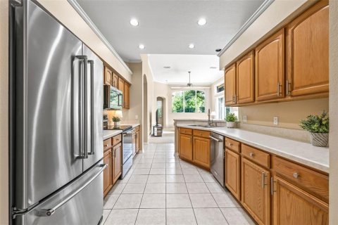 House in Valrico, Florida 4 bedrooms, 205.04 sq.m. № 1649121 - photo 18